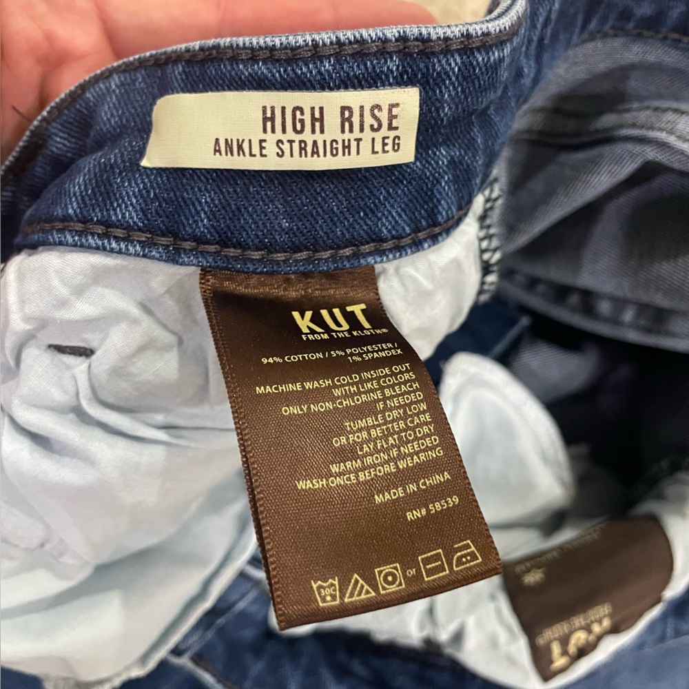 Kut from the Kloth Dark Blue Ankle Jeans - Picture 5 of 16